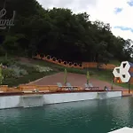 Beeland Skok * Mozirje
