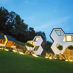 Beeland Skok Apartment *