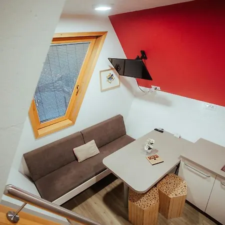 Apartment Beeland Skok *