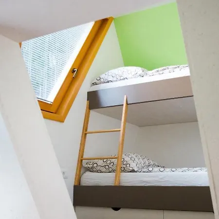 Beeland Skok Apartment