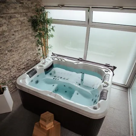 Beeland Skok Mozirje