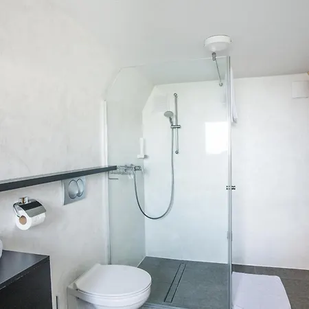 Beeland Skok * Mozirje