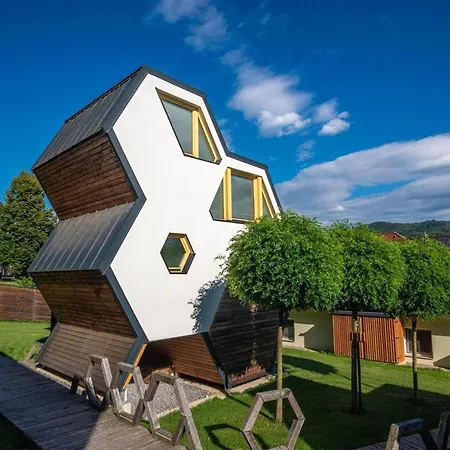 Beeland Skok Mozirje