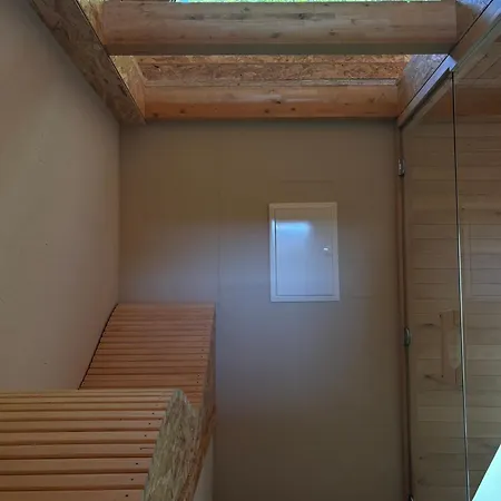 Apartamento Beeland Skok