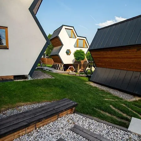 Beeland Skok * Mozirje