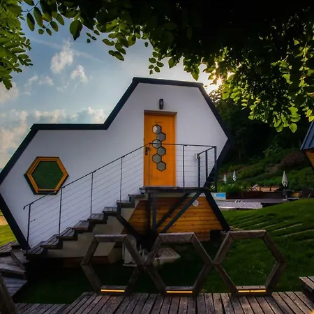 Beeland Skok Mozirje