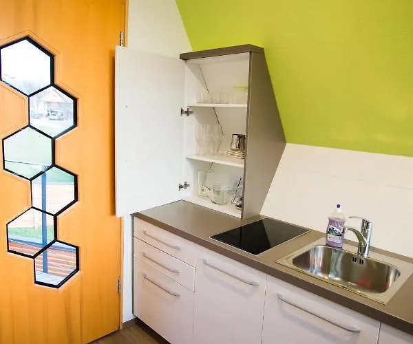 Beeland Skok Mozirje