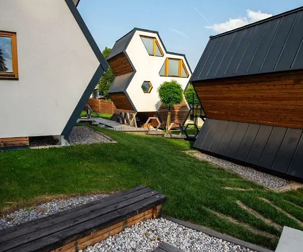 Beeland Skok * Mozirje