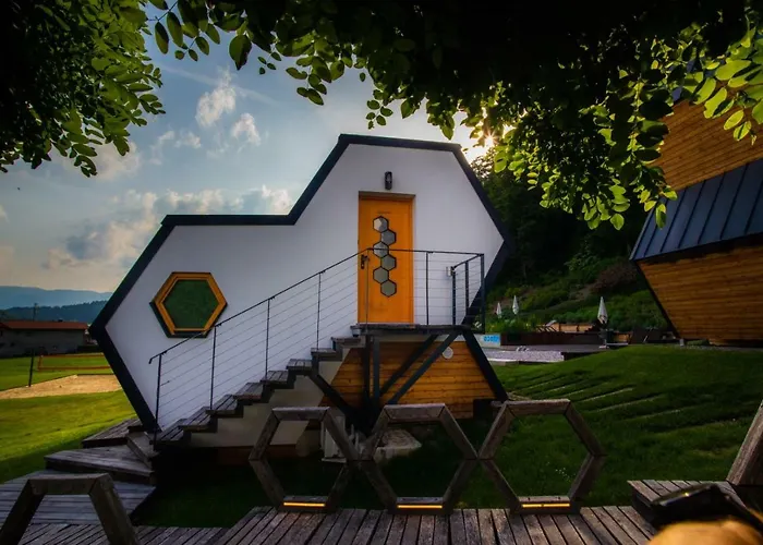 Beeland Skok Mozirje